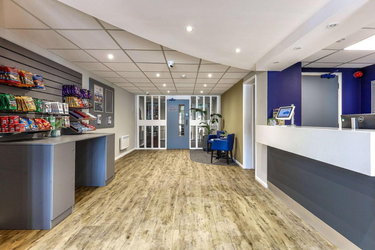 Days Inn London Stansted Airport Birchanger Exterior photo